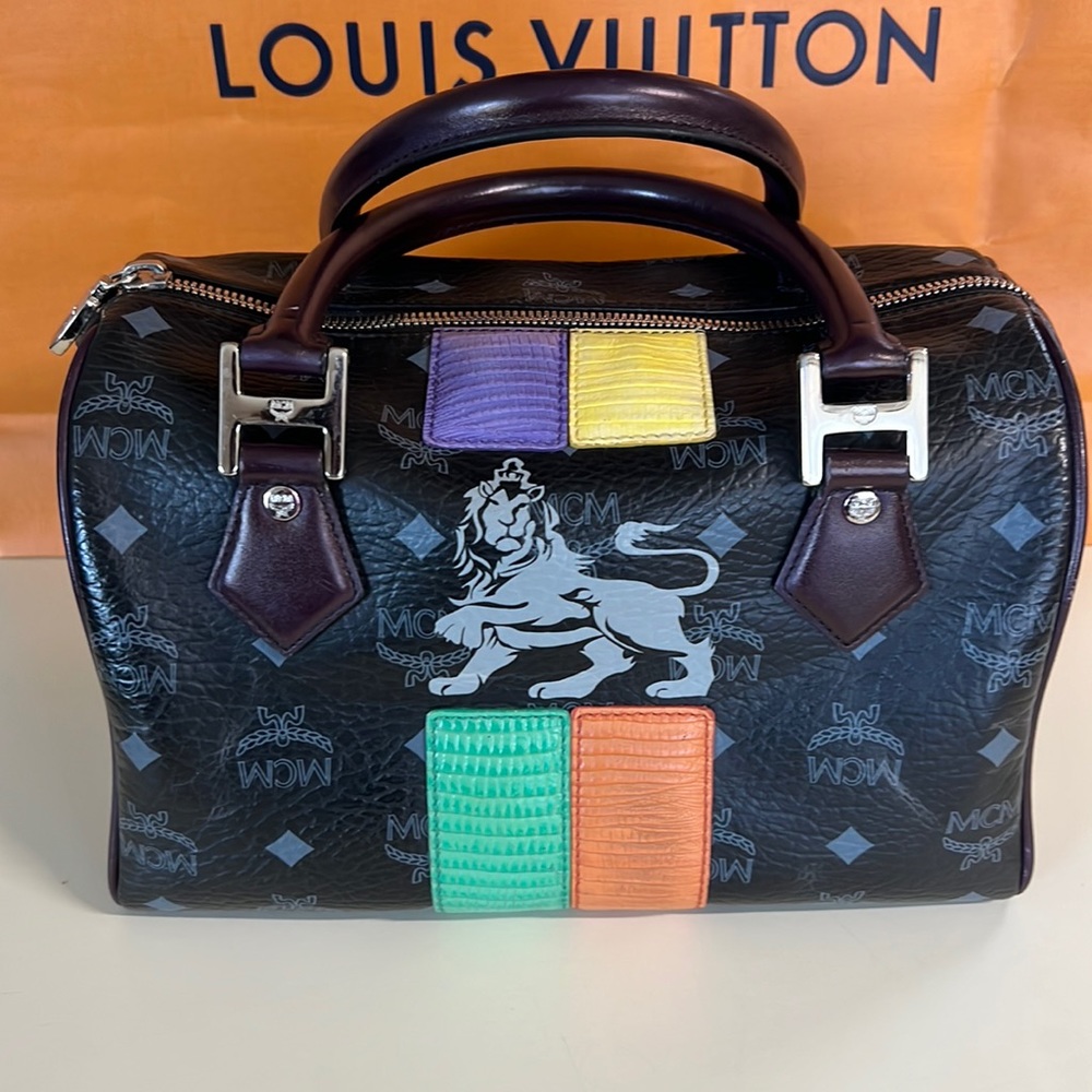 PreLoved Boston Authentic MCM